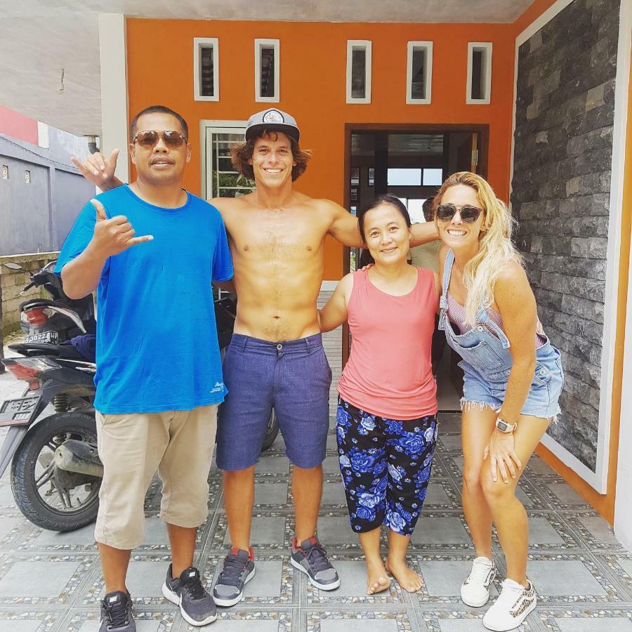 Oseda Nias Surf House Hotel Hilibotodane Екстериор снимка