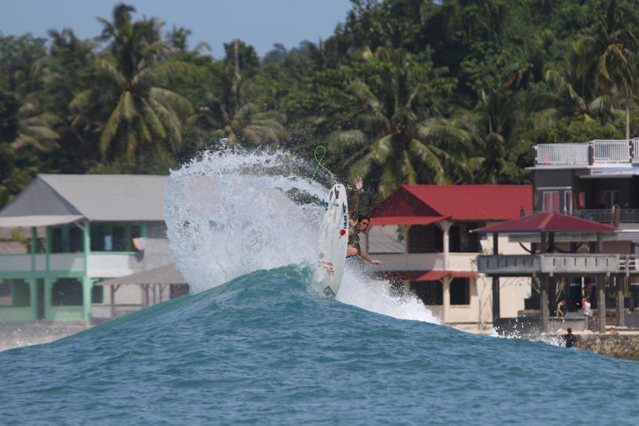 Oseda Nias Surf House Hotel Hilibotodane Екстериор снимка