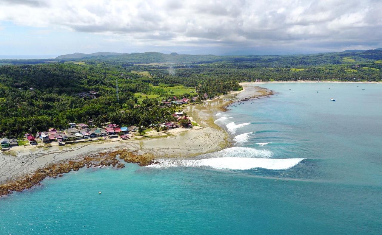 Oseda Nias Surf House Hotel Hilibotodane Екстериор снимка