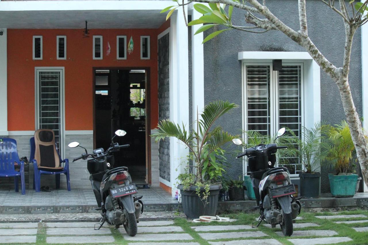 Oseda Nias Surf House Hotel Hilibotodane Екстериор снимка